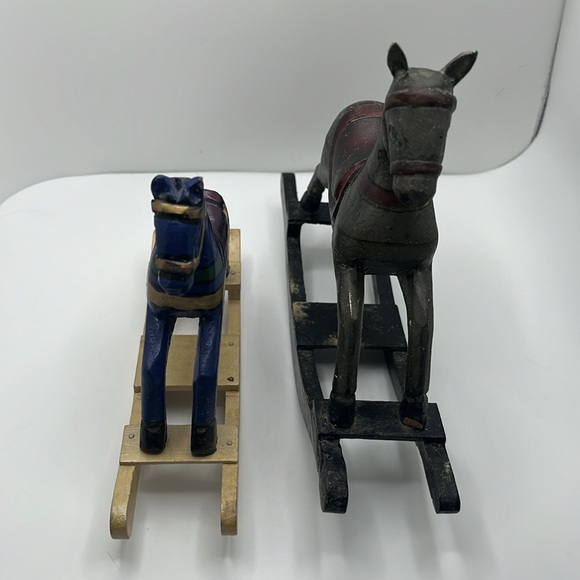 Set of 4 vintage hand made wooden horses - Picture 9 of 14